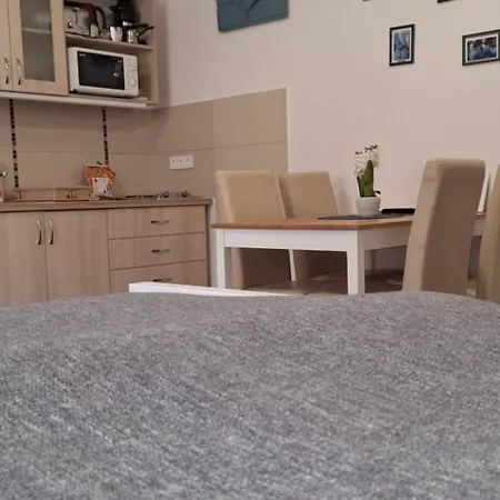 Amira Apartman Eger Exterior photo