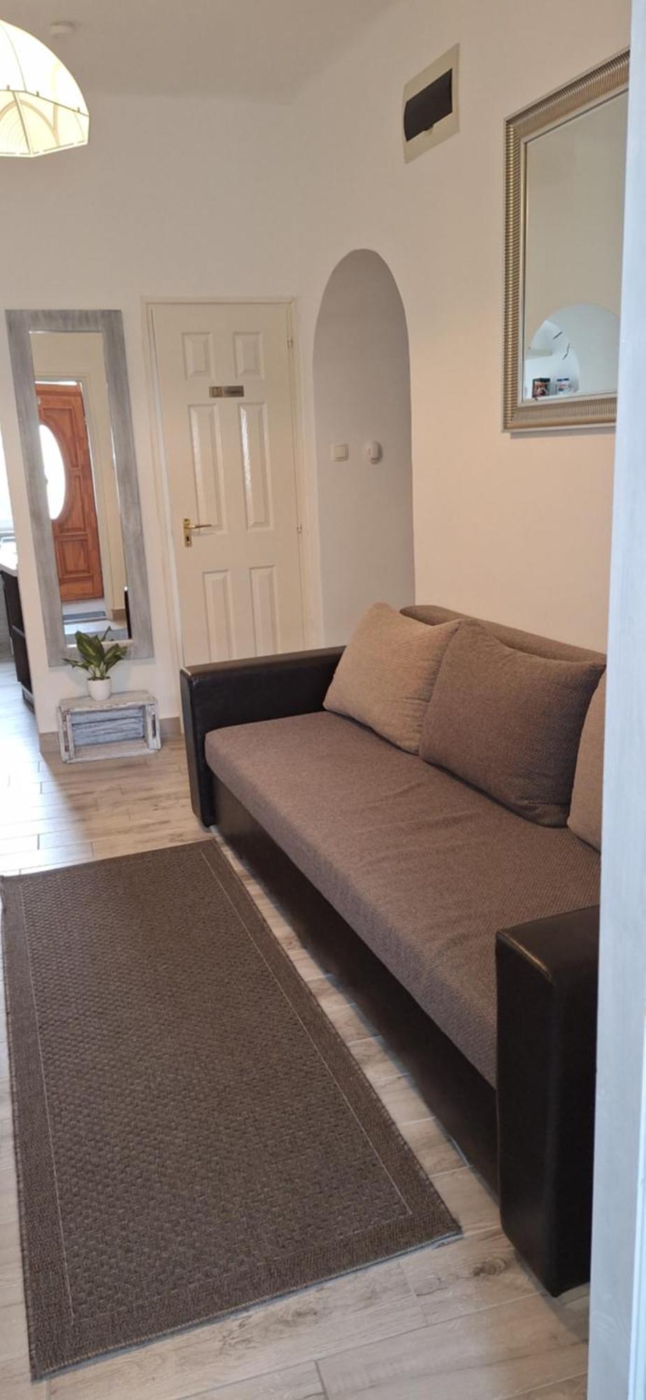 Amira Apartment
